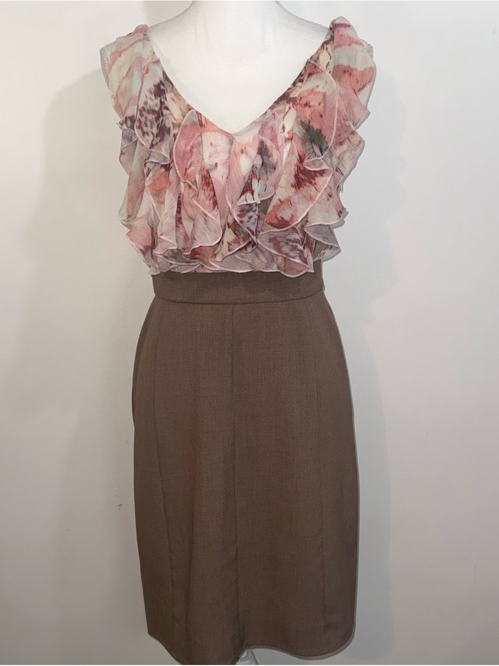 New York & Company Floral Ruffle Sheath Dress Brown Pink Sleeveless Size Small